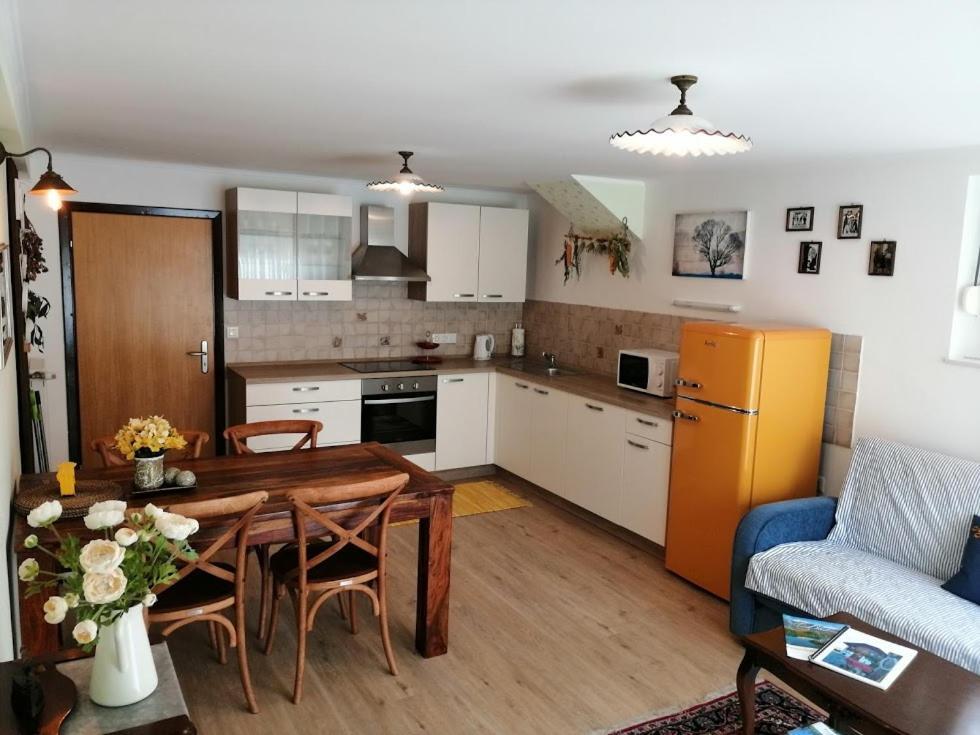 Barn House Mm Apartment Bled Ngoại thất bức ảnh
