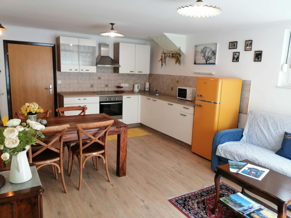 Barn House Mm Apartment Bled Ngoại thất bức ảnh