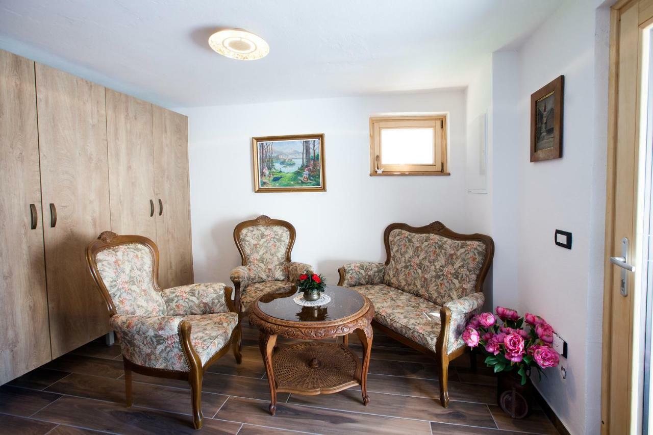 Barn House Mm Apartment Bled Ngoại thất bức ảnh